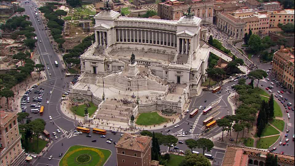 745734166-piazza-venezia-tomb-of-the-unknown-soldier-capitoline-hill-monument-of-victor-emmanuel-ii